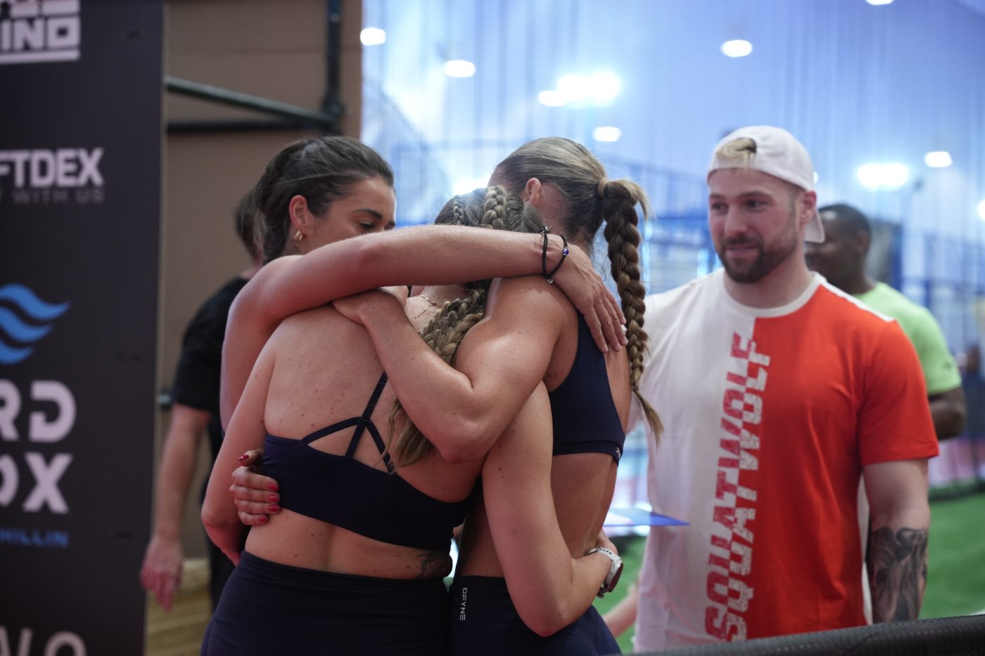 Athletes together after finishing a Primal race